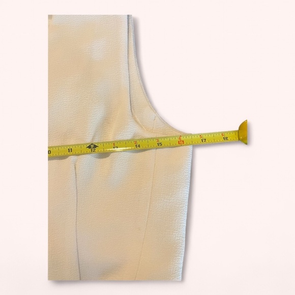 Enza Costa Cream Crepe Vest NWOT Size S Minimalist Tailored Chic Layering Piece - Picture 9 of 10